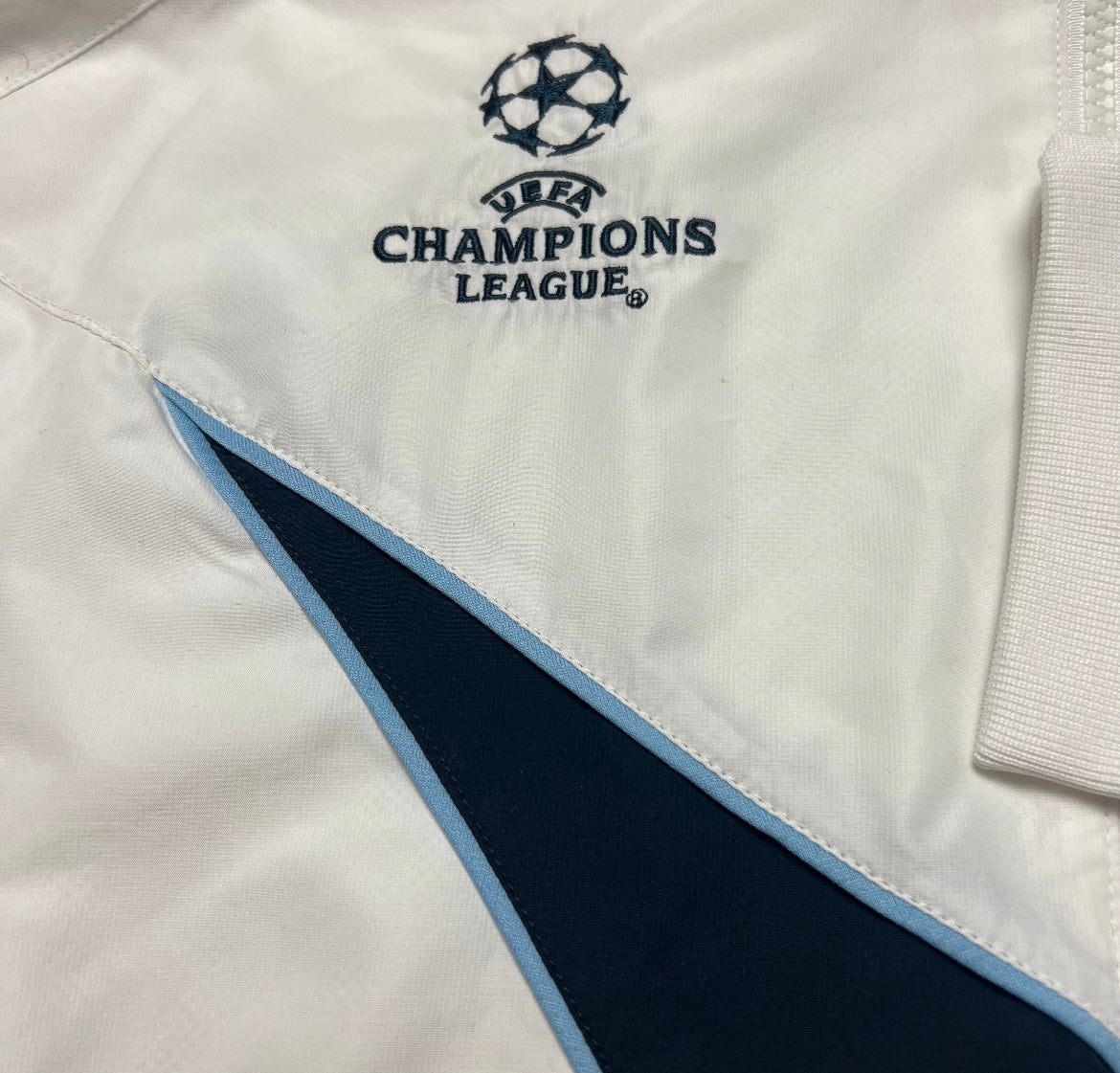 Real Madrid Trainingsanzug(L)