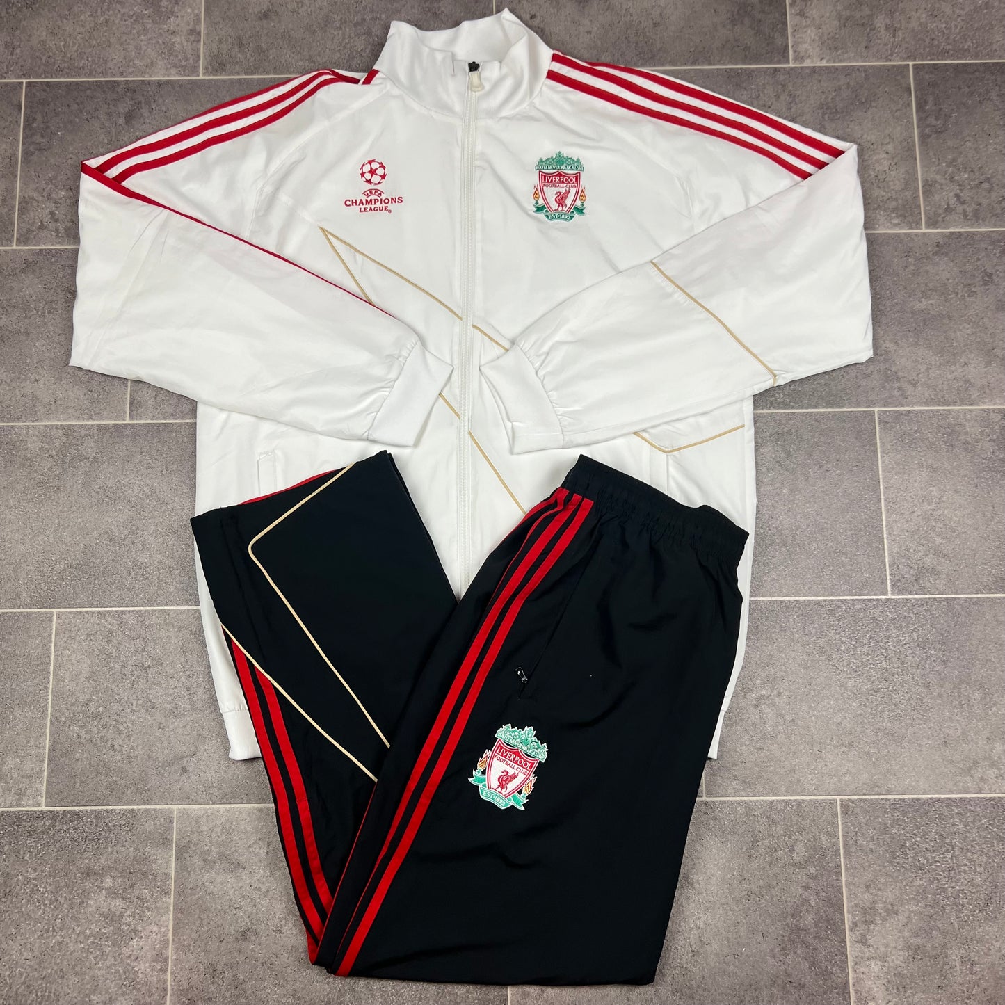 Fc Liverpool Trainingsanzug(L)