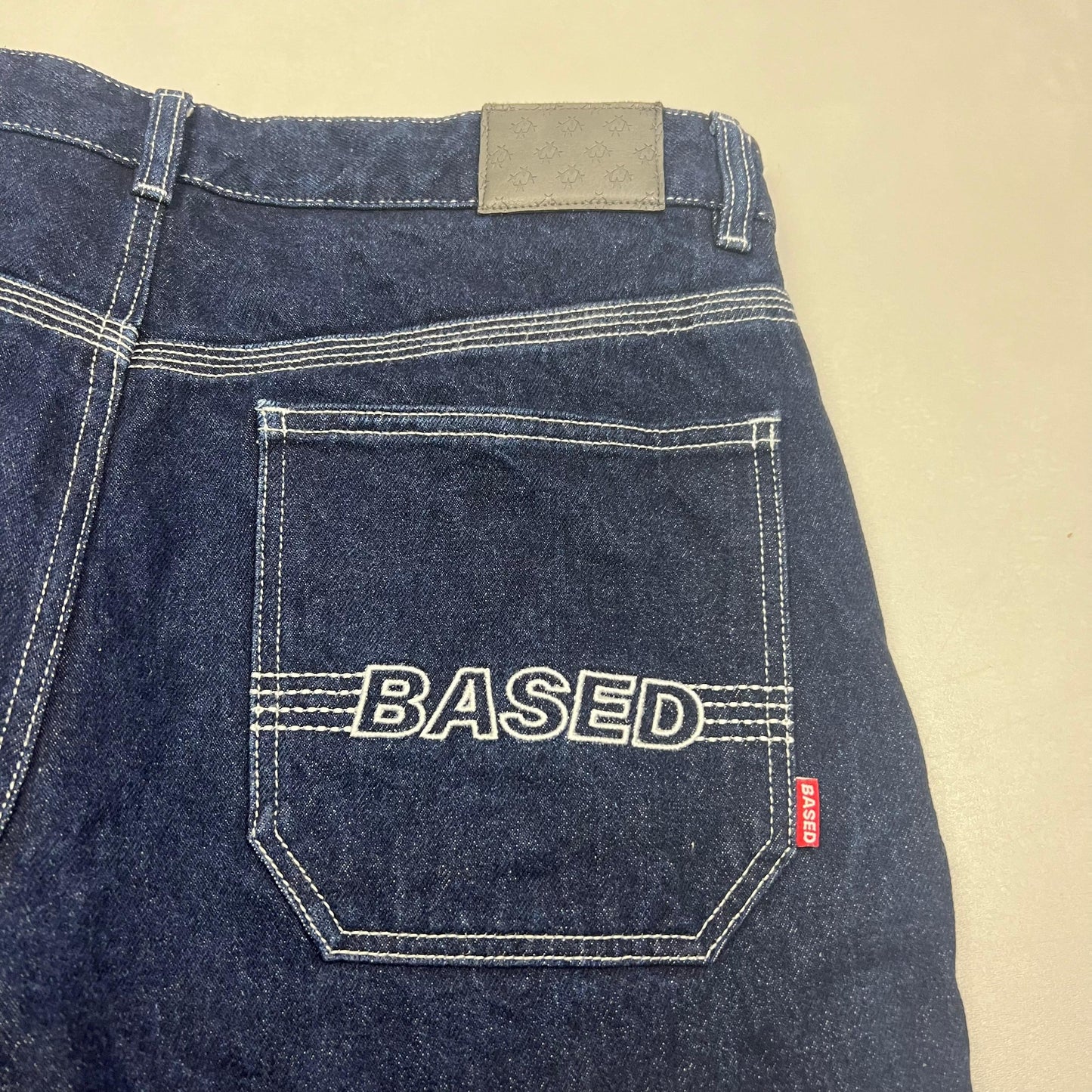 Breite 99Based Jeans(32)