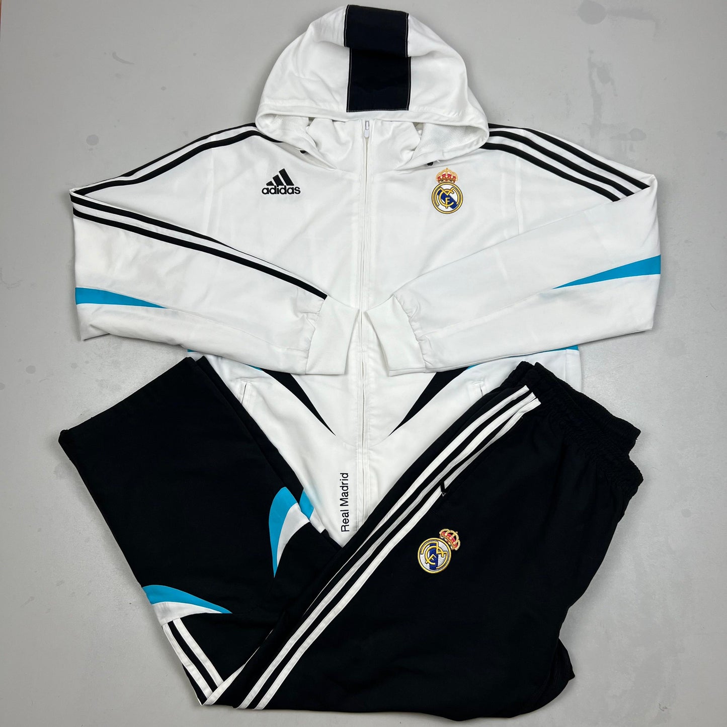 Real Madrid Trainingsanzug(L)