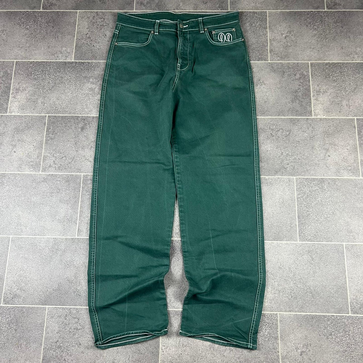 99 Based Baggy Jeans(32)